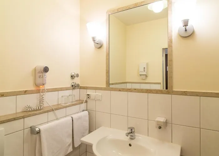Klein Frankfurt East 3*