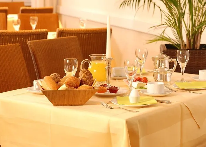 Klein Frankfurt East 3*