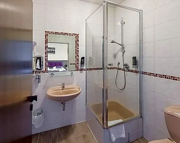Klein Frankfurt East Hotel 3*